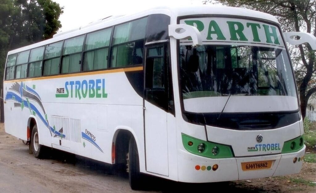 white luxury 56 seat bus